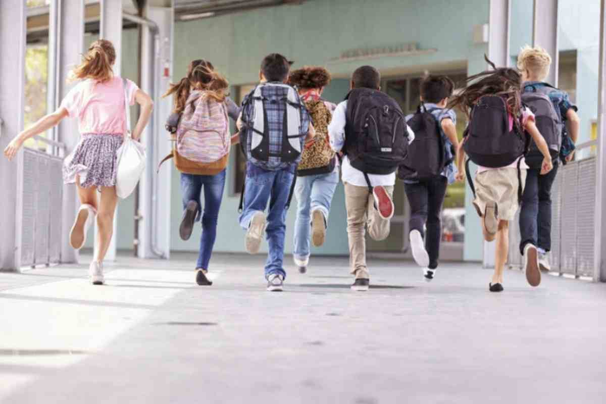 Ultima ora: approvato bonus da 200 euro: chi può richiederlo 2 Il 2025 si distingue per un incremento delle risorse e l’introduzione di nuove agevolazioni a favore di studenti e famiglie.