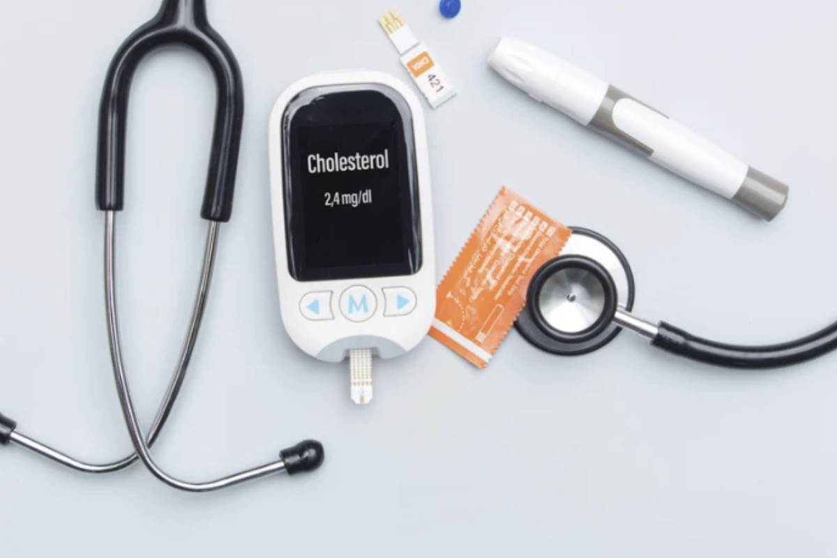 In Italia, circa un quarto della popolazione adulta convive con livelli elevati di colesterolo, un dato che si aggrava ulteriormente se si considerano i soggetti